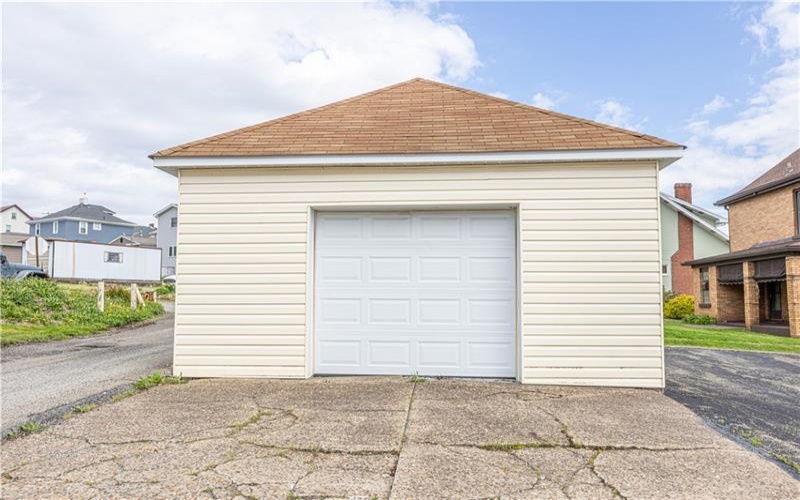 161 Pittsburgh St, Uniontown, 15401, ,Commercial-industrial-business,For Sale,Pittsburgh St,1748510
