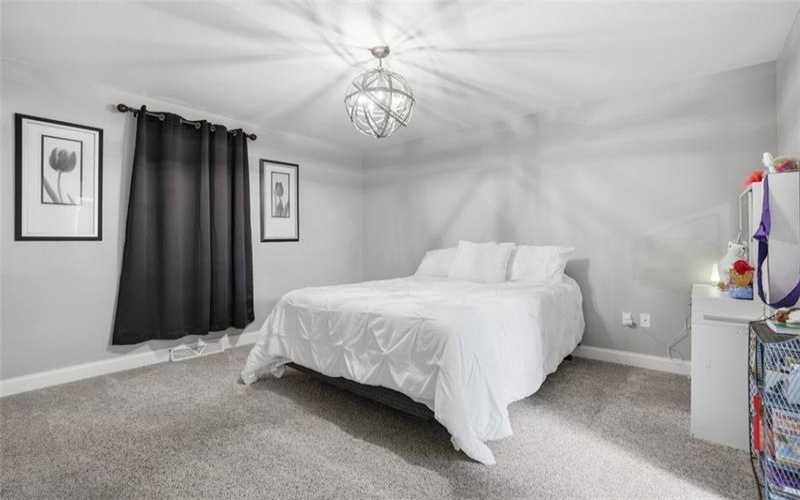 306 Hedgerow Dr, Venetia, 15367, 4 Bedrooms Bedrooms, 14 Rooms Rooms,4.1 BathroomsBathrooms,Residential,For Sale,Hedgerow Dr,1750183