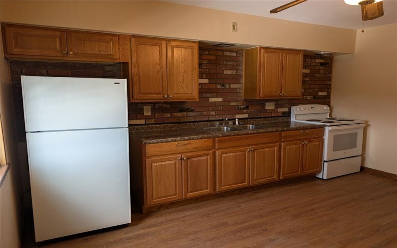 619 Conrad, Charleroi, 15022, 1 Bedroom Bedrooms, ,1 BathroomBathrooms,Lease,For Rent,Conrad,1750200