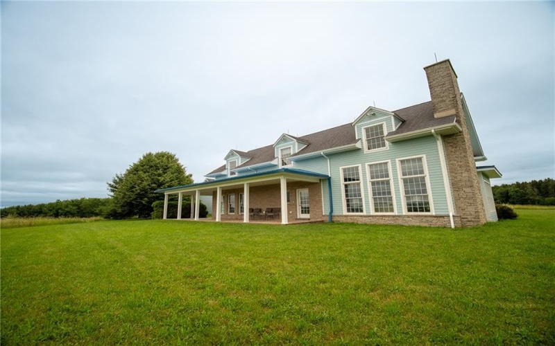 534 Anna Lois, Champion, 15622, 4 Bedrooms Bedrooms, ,3.1 BathroomsBathrooms,Residential,For Sale,Anna Lois,1748553