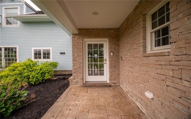 534 Anna Lois, Champion, 15622, 4 Bedrooms Bedrooms, ,3.1 BathroomsBathrooms,Residential,For Sale,Anna Lois,1748553