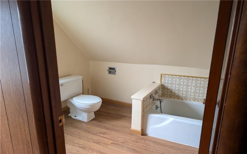 623.5 Conrad, Charleroi, 15022, 2 Bedrooms Bedrooms, ,1 BathroomBathrooms,Lease,For Rent,Conrad,1750203