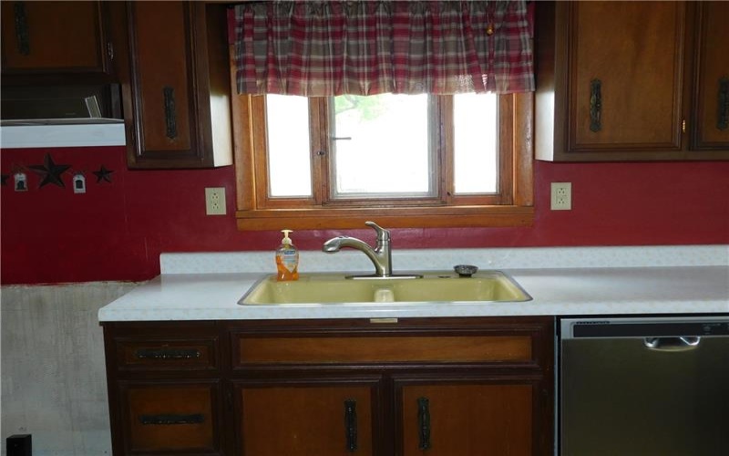 1207 Crawford, Connellsville, 15425, 2 Bedrooms Bedrooms, 7 Rooms Rooms,1 BathroomBathrooms,Residential,For Sale,Crawford,1750231