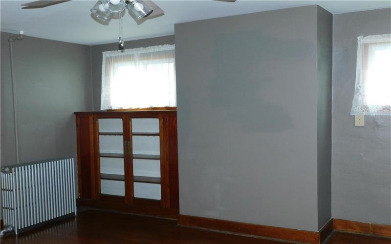 1207 Crawford, Connellsville, 15425, 2 Bedrooms Bedrooms, 7 Rooms Rooms,1 BathroomBathrooms,Residential,For Sale,Crawford,1750231