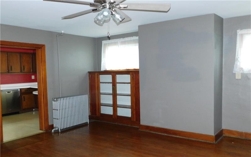 1207 Crawford, Connellsville, 15425, 2 Bedrooms Bedrooms, 7 Rooms Rooms,1 BathroomBathrooms,Residential,For Sale,Crawford,1750231