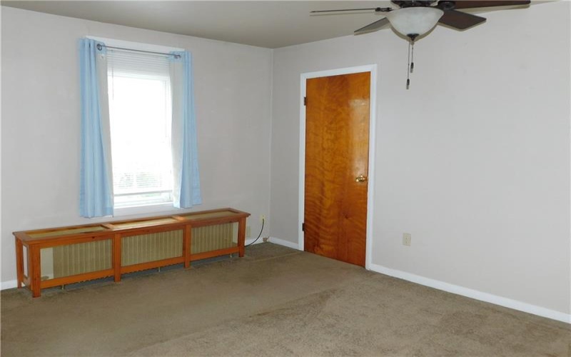 1207 Crawford, Connellsville, 15425, 2 Bedrooms Bedrooms, 7 Rooms Rooms,1 BathroomBathrooms,Residential,For Sale,Crawford,1750231