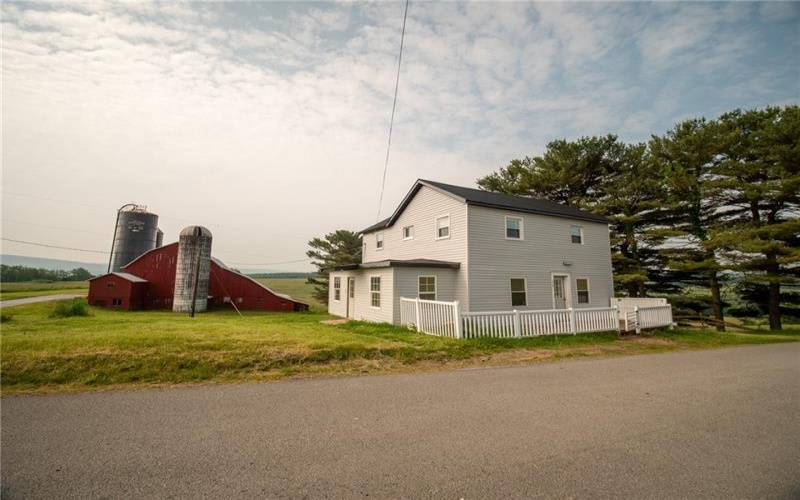 198 Mt View Rd, Champion, 15622, 3 Bedrooms Bedrooms, ,1.1 BathroomsBathrooms,Farm-acreage-lot,For Sale,HOUSE ,BARN,Mt View Rd,1748569