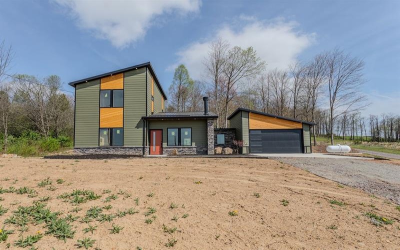 391 Sarvest Road, Addison, 15411, 3 Bedrooms Bedrooms, 6 Rooms Rooms,2.1 BathroomsBathrooms,Residential,For Sale,Sarvest Road,1748582
