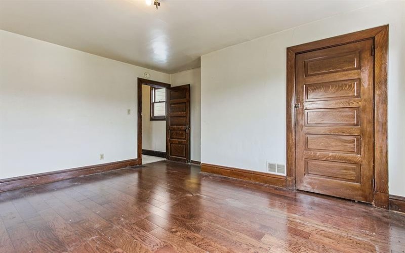 112 2nd Avenue, New Eagle, 15067, 3 Bedrooms Bedrooms, 7 Rooms Rooms,1 BathroomBathrooms,Residential,For Sale,2nd Avenue,1748597