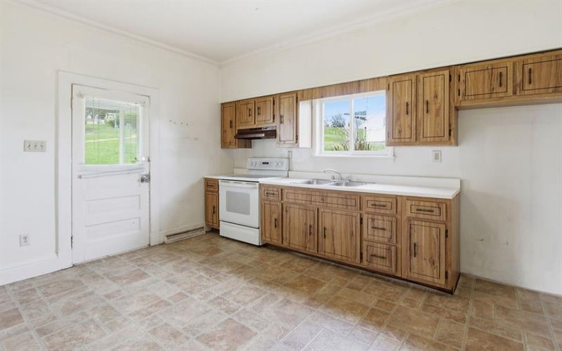 112 2nd Avenue, New Eagle, 15067, 3 Bedrooms Bedrooms, 7 Rooms Rooms,1 BathroomBathrooms,Residential,For Sale,2nd Avenue,1748597