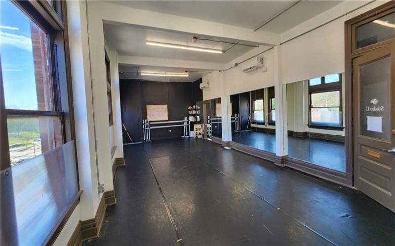 41 N Main Street, 15601, 15601, ,Multi-unit,For Sale,N Main Street,1750248