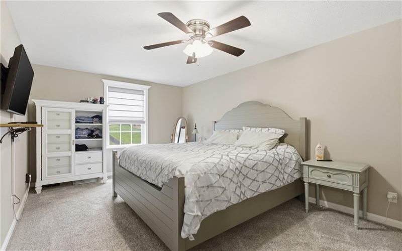 327 Everest Circle, Houston, 15342, 4 Bedrooms Bedrooms, 11 Rooms Rooms,2.1 BathroomsBathrooms,Residential,For Sale,Everest Circle,1748641