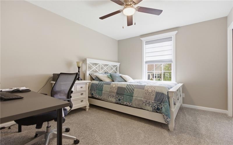 327 Everest Circle, Houston, 15342, 4 Bedrooms Bedrooms, 11 Rooms Rooms,2.1 BathroomsBathrooms,Residential,For Sale,Everest Circle,1748641
