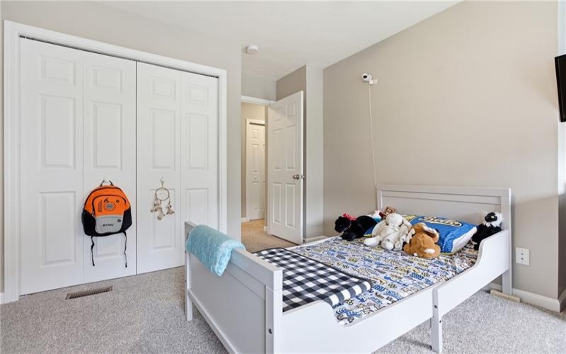 327 Everest Circle, Houston, 15342, 4 Bedrooms Bedrooms, 11 Rooms Rooms,2.1 BathroomsBathrooms,Residential,For Sale,Everest Circle,1748641