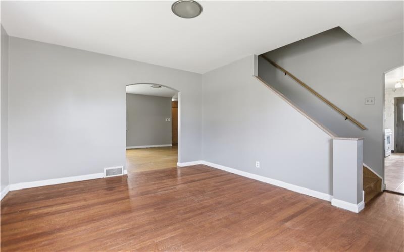 64 Harmon Creek Rd, Burgettstown, 15021, 3 Bedrooms Bedrooms, 10 Rooms Rooms,1.1 BathroomsBathrooms,Residential,For Sale,Harmon Creek Rd,1748645