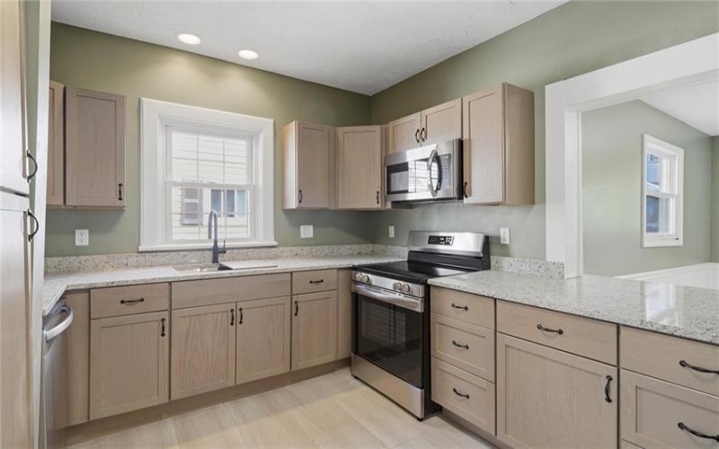 61 Dixon Blvd, Uniontown, 15401, 3 Bedrooms Bedrooms, ,2 BathroomsBathrooms,Residential,For Sale,Dixon Blvd,1750265