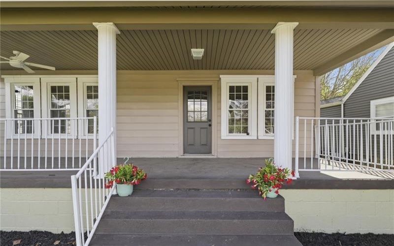 61 Dixon Blvd, Uniontown, 15401, 3 Bedrooms Bedrooms, ,2 BathroomsBathrooms,Residential,For Sale,Dixon Blvd,1750265