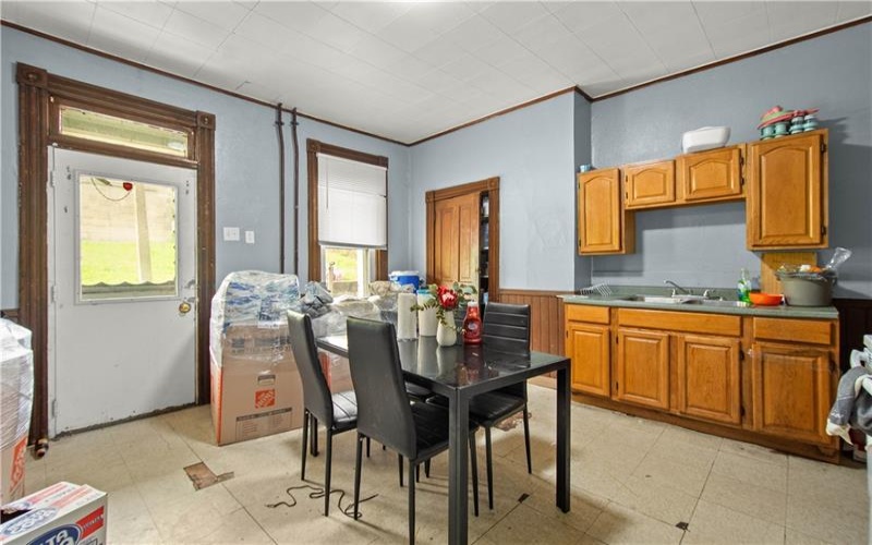 731 Lincoln Ave, Charleroi, 15022, ,Multi-unit,For Sale,Lincoln Ave,1748652