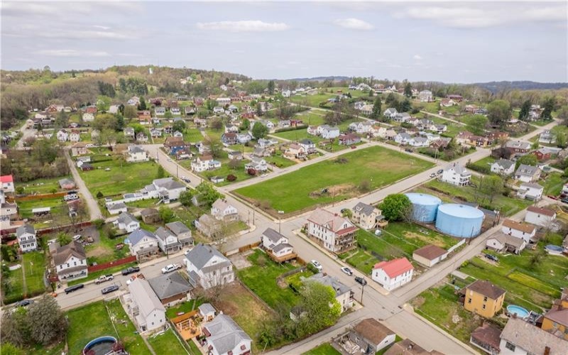 537 6th St, Donora, 15033, ,Multi-unit,For Sale,6th St,1748654