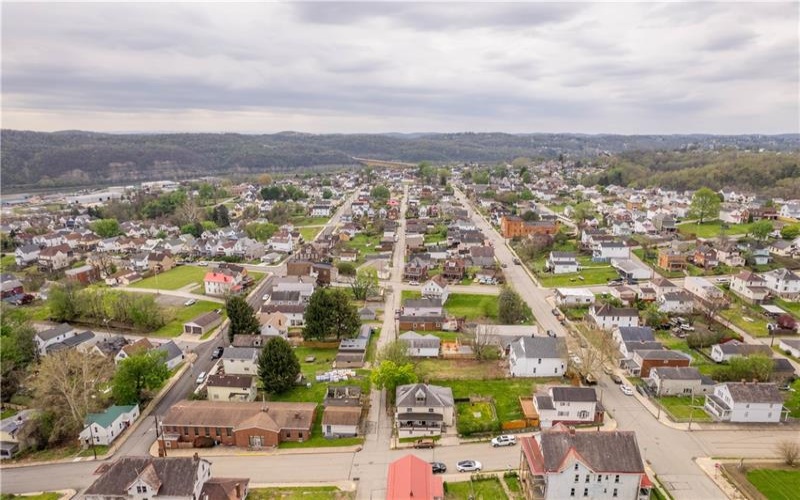 537 6th St, Donora, 15033, ,Multi-unit,For Sale,6th St,1748654