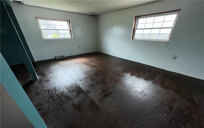 39 2nd St, Uniontown, 15401, 4 Bedrooms Bedrooms, 10 Rooms Rooms,2.1 BathroomsBathrooms,Residential,For Sale,2nd St,1748665