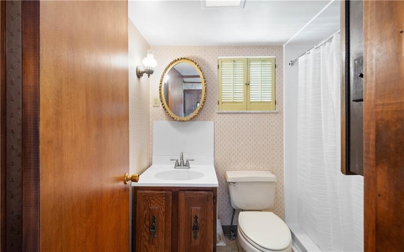 137 Washington Street, Cokeburg, 15324, 2 Bedrooms Bedrooms, 7 Rooms Rooms,1 BathroomBathrooms,Residential,For Sale,Washington Street,1750279