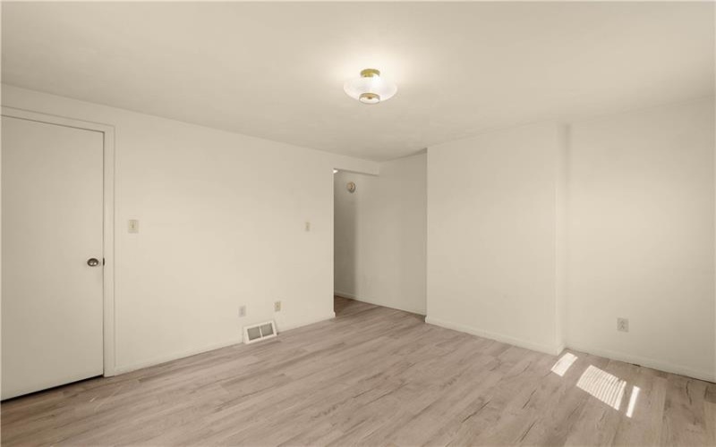 137 Washington Street, Cokeburg, 15324, 2 Bedrooms Bedrooms, 7 Rooms Rooms,1 BathroomBathrooms,Residential,For Sale,Washington Street,1750279