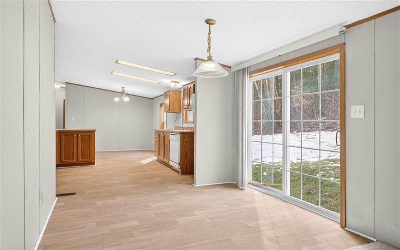 20 Evergreen Dr, Burgettstown, 15021, 3 Bedrooms Bedrooms, 6 Rooms Rooms,2 BathroomsBathrooms,Residential,For Sale,Evergreen Dr,1748673