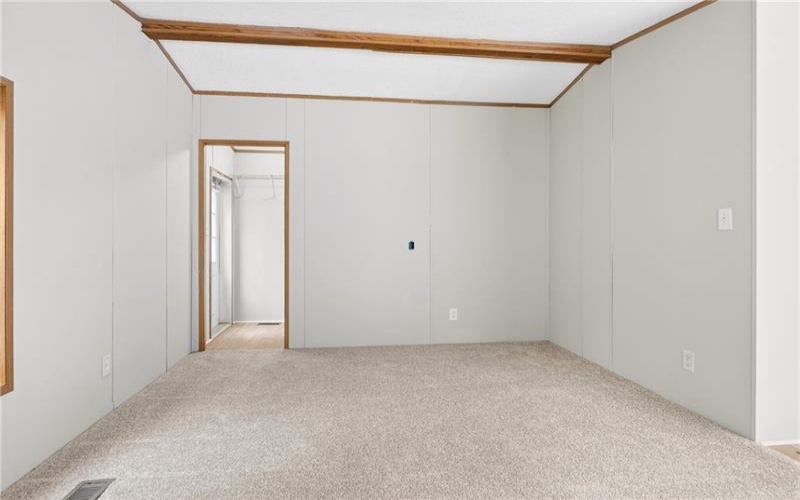 20 Evergreen Dr, Burgettstown, 15021, 3 Bedrooms Bedrooms, 6 Rooms Rooms,2 BathroomsBathrooms,Residential,For Sale,Evergreen Dr,1748673