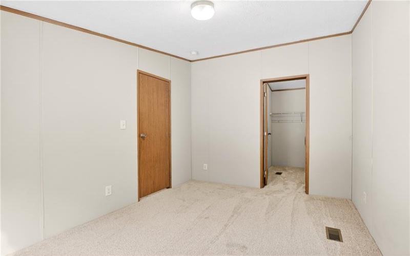 20 Evergreen Dr, Burgettstown, 15021, 3 Bedrooms Bedrooms, 6 Rooms Rooms,2 BathroomsBathrooms,Residential,For Sale,Evergreen Dr,1748673