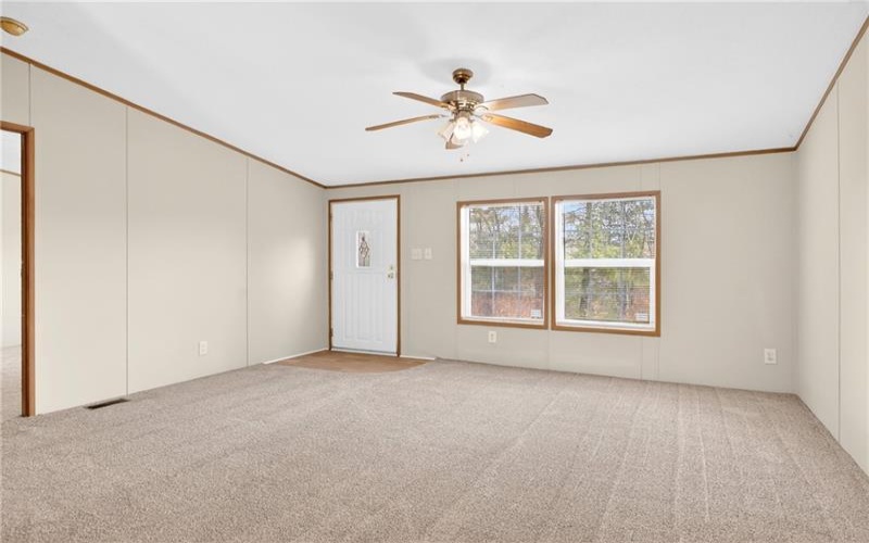 20 Evergreen Dr, Burgettstown, 15021, 3 Bedrooms Bedrooms, 6 Rooms Rooms,2 BathroomsBathrooms,Residential,For Sale,Evergreen Dr,1748673