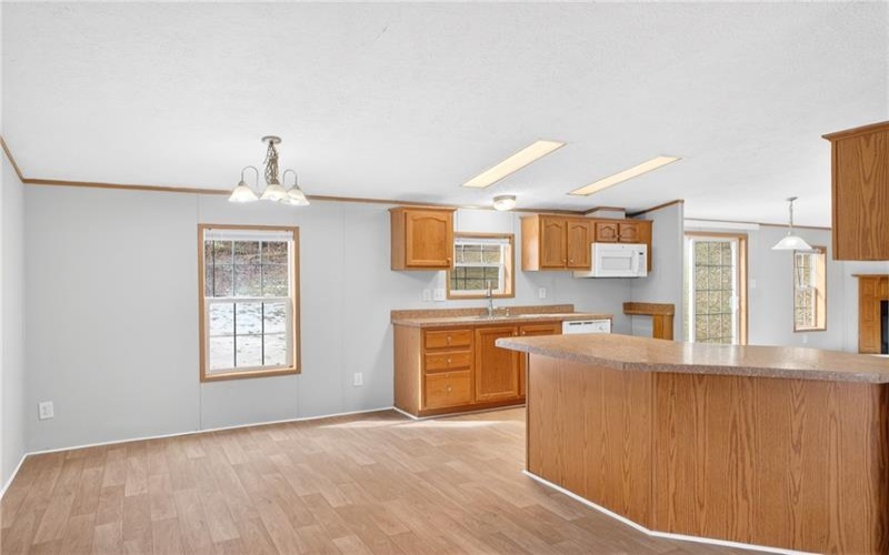 20 Evergreen Dr, Burgettstown, 15021, 3 Bedrooms Bedrooms, 6 Rooms Rooms,2 BathroomsBathrooms,Residential,For Sale,Evergreen Dr,1748673