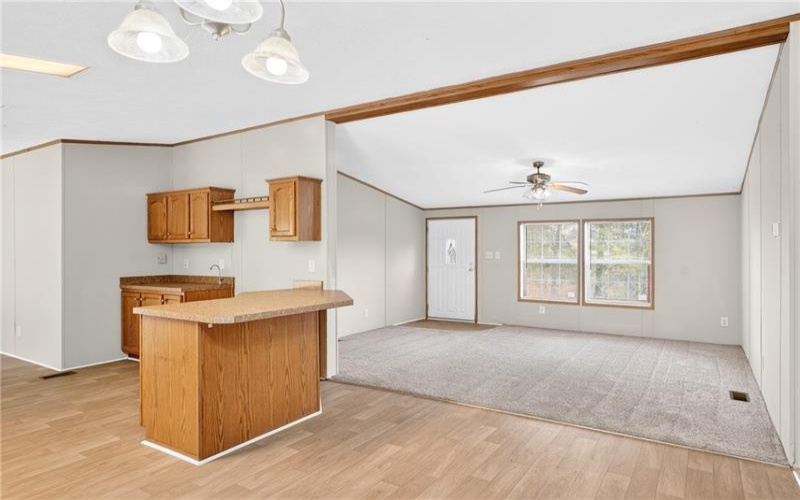 20 Evergreen Dr, Burgettstown, 15021, 3 Bedrooms Bedrooms, 6 Rooms Rooms,2 BathroomsBathrooms,Residential,For Sale,Evergreen Dr,1748673