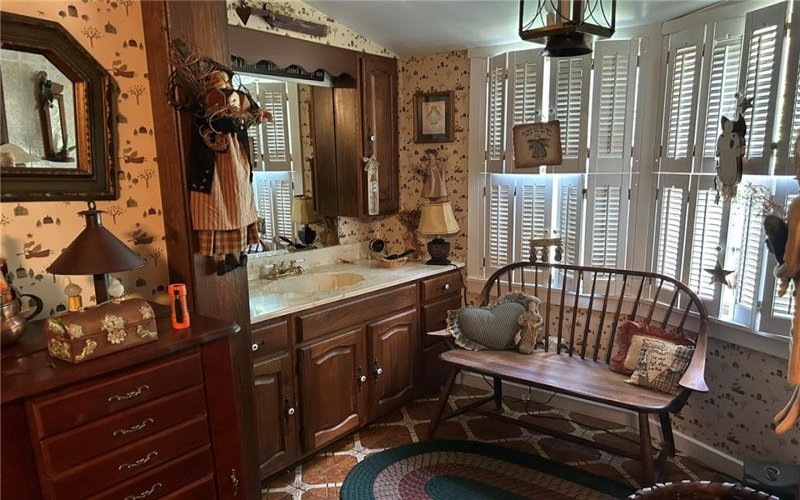 470 Quaker Church Rd, Perryopolis, 15473, 3 Bedrooms Bedrooms, 7 Rooms Rooms,2 BathroomsBathrooms,Residential,For Sale,Quaker Church Rd,1750290