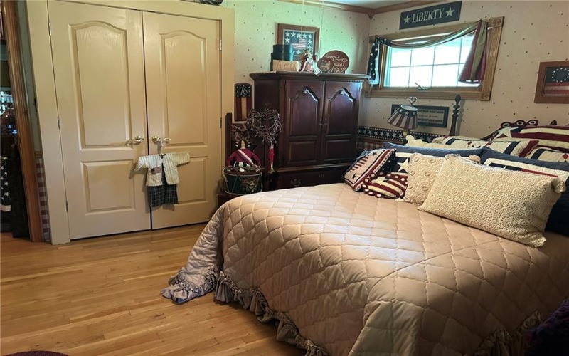 470 Quaker Church Rd, Perryopolis, 15473, 3 Bedrooms Bedrooms, 7 Rooms Rooms,2 BathroomsBathrooms,Residential,For Sale,Quaker Church Rd,1750290