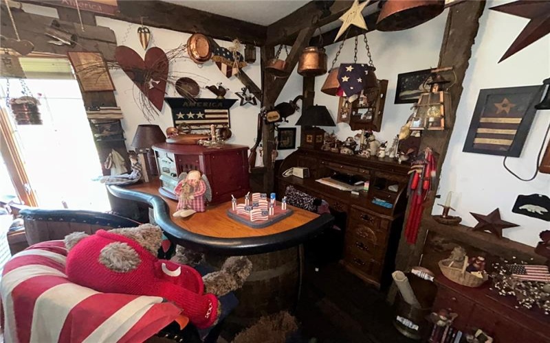 470 Quaker Church Rd, Perryopolis, 15473, 3 Bedrooms Bedrooms, 7 Rooms Rooms,2 BathroomsBathrooms,Residential,For Sale,Quaker Church Rd,1750290
