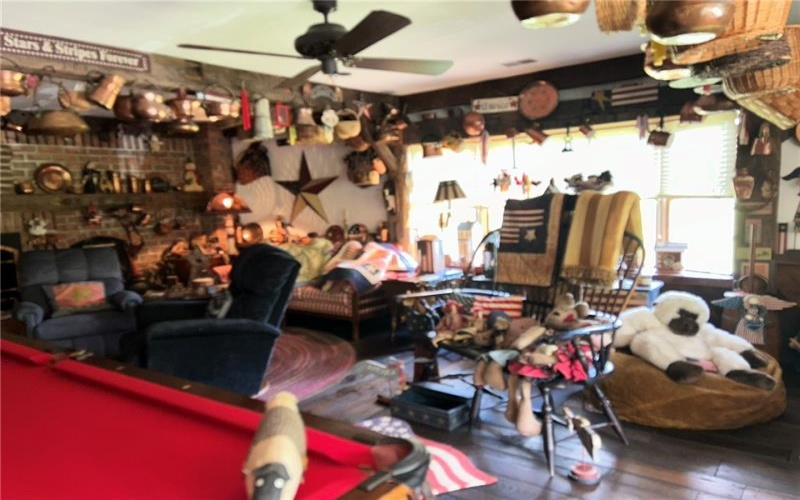 470 Quaker Church Rd, Perryopolis, 15473, 3 Bedrooms Bedrooms, 7 Rooms Rooms,2 BathroomsBathrooms,Residential,For Sale,Quaker Church Rd,1750290