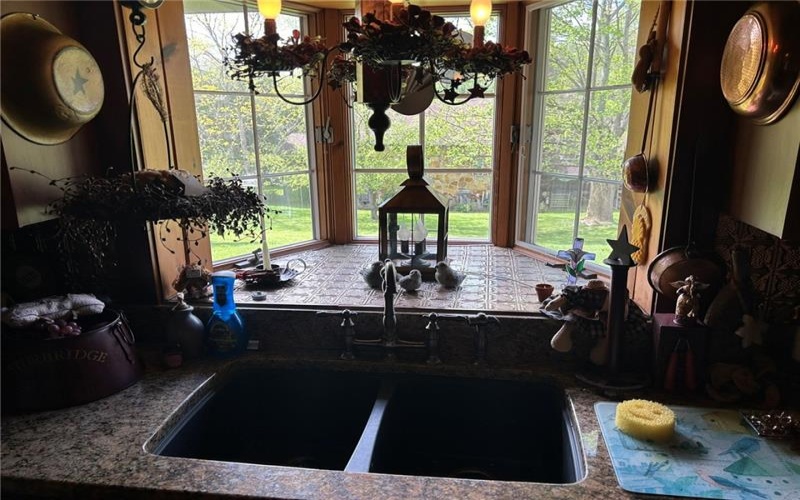 470 Quaker Church Rd, Perryopolis, 15473, 3 Bedrooms Bedrooms, 7 Rooms Rooms,2 BathroomsBathrooms,Residential,For Sale,Quaker Church Rd,1750290