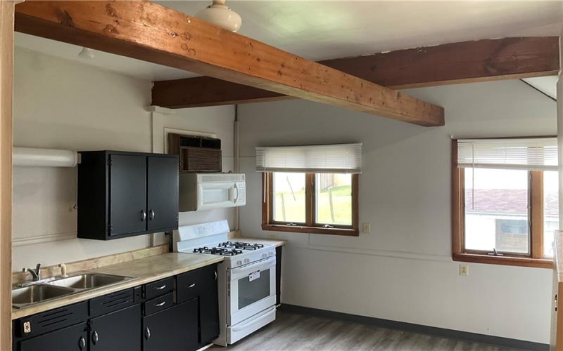 670 Park St, California, 15419, ,Multi-unit,For Sale,Park St,1750326
