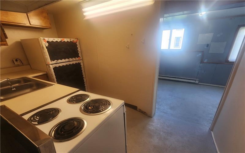 670 Park St, California, 15419, ,Multi-unit,For Sale,Park St,1750326