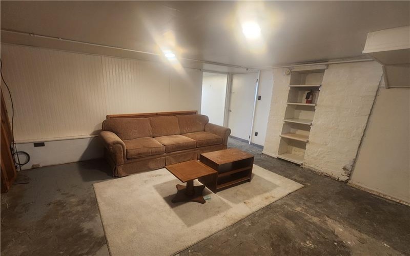 670 Park St, California, 15419, ,Multi-unit,For Sale,Park St,1750326