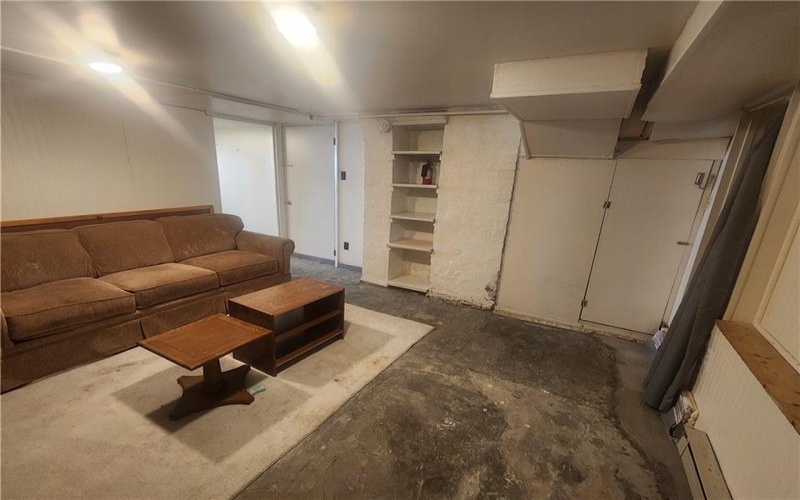 670 Park St, California, 15419, ,Multi-unit,For Sale,Park St,1750326