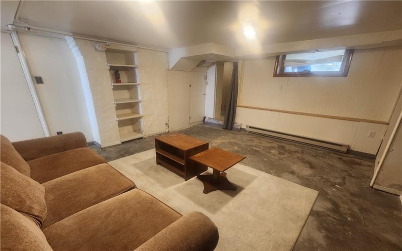 670 Park St, California, 15419, ,Multi-unit,For Sale,Park St,1750326
