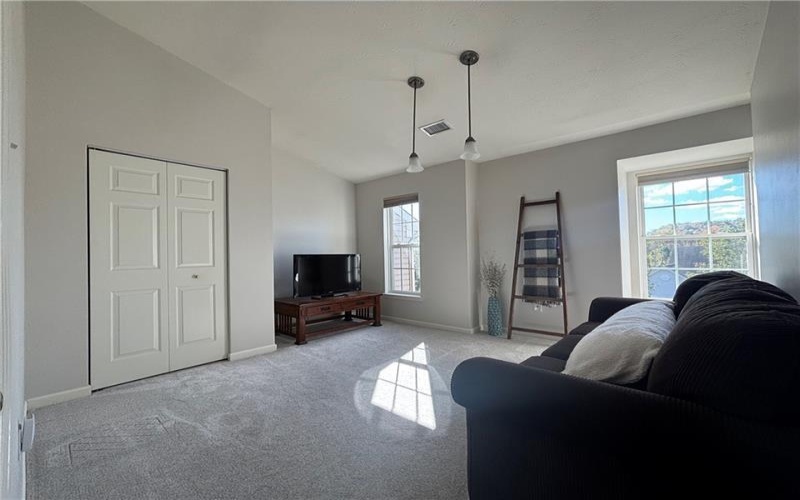 2006 Overlook Ct, Canonsburg, 15317, 3 Bedrooms Bedrooms, 9 Rooms Rooms,2.1 BathroomsBathrooms,Residential,For Sale,Overlook Ct,1748799