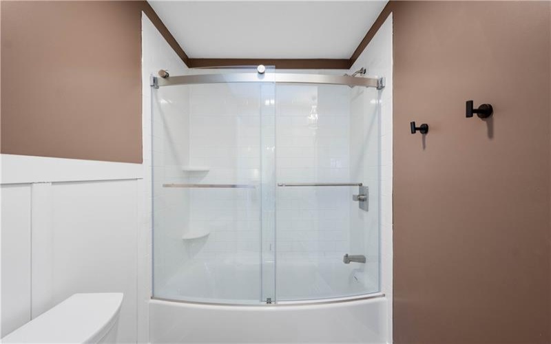 204 Buckels Ave, Houston, 15342, 3 Bedrooms Bedrooms, 7 Rooms Rooms,2 BathroomsBathrooms,Residential,For Sale,Buckels Ave,1750344