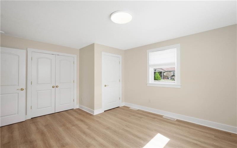 204 Buckels Ave, Houston, 15342, 3 Bedrooms Bedrooms, 7 Rooms Rooms,2 BathroomsBathrooms,Residential,For Sale,Buckels Ave,1750344