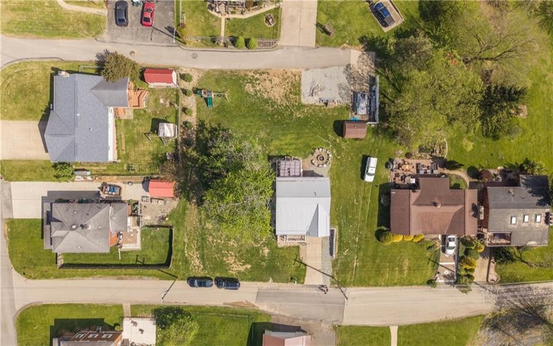 204 Buckels Ave, Houston, 15342, 3 Bedrooms Bedrooms, 7 Rooms Rooms,2 BathroomsBathrooms,Residential,For Sale,Buckels Ave,1750344
