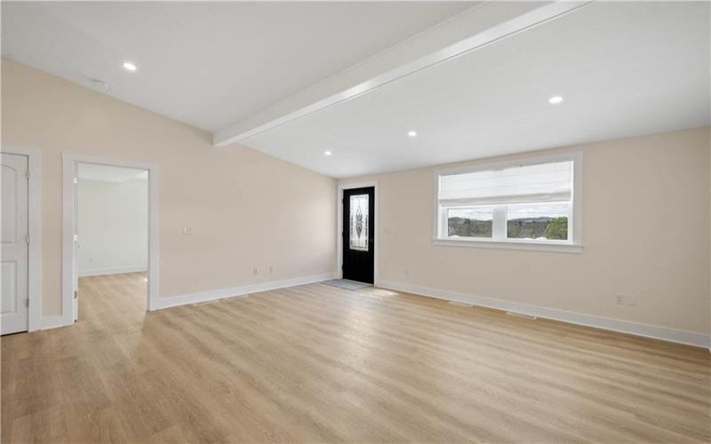 204 Buckels Ave, Houston, 15342, 3 Bedrooms Bedrooms, 7 Rooms Rooms,2 BathroomsBathrooms,Residential,For Sale,Buckels Ave,1750344
