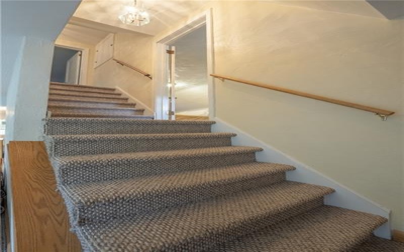 203 George St, Jeannette, 15644, 3 Bedrooms Bedrooms, ,2 BathroomsBathrooms,Residential,For Sale,George St,1748807