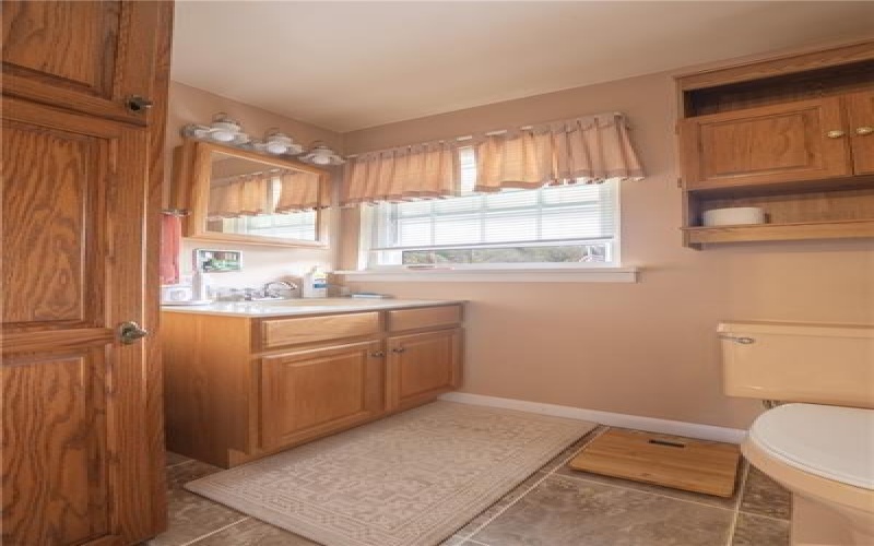 203 George St, Jeannette, 15644, 3 Bedrooms Bedrooms, ,2 BathroomsBathrooms,Residential,For Sale,George St,1748807